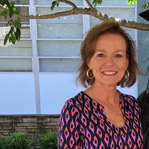 Meet your Posher, Dellmarie